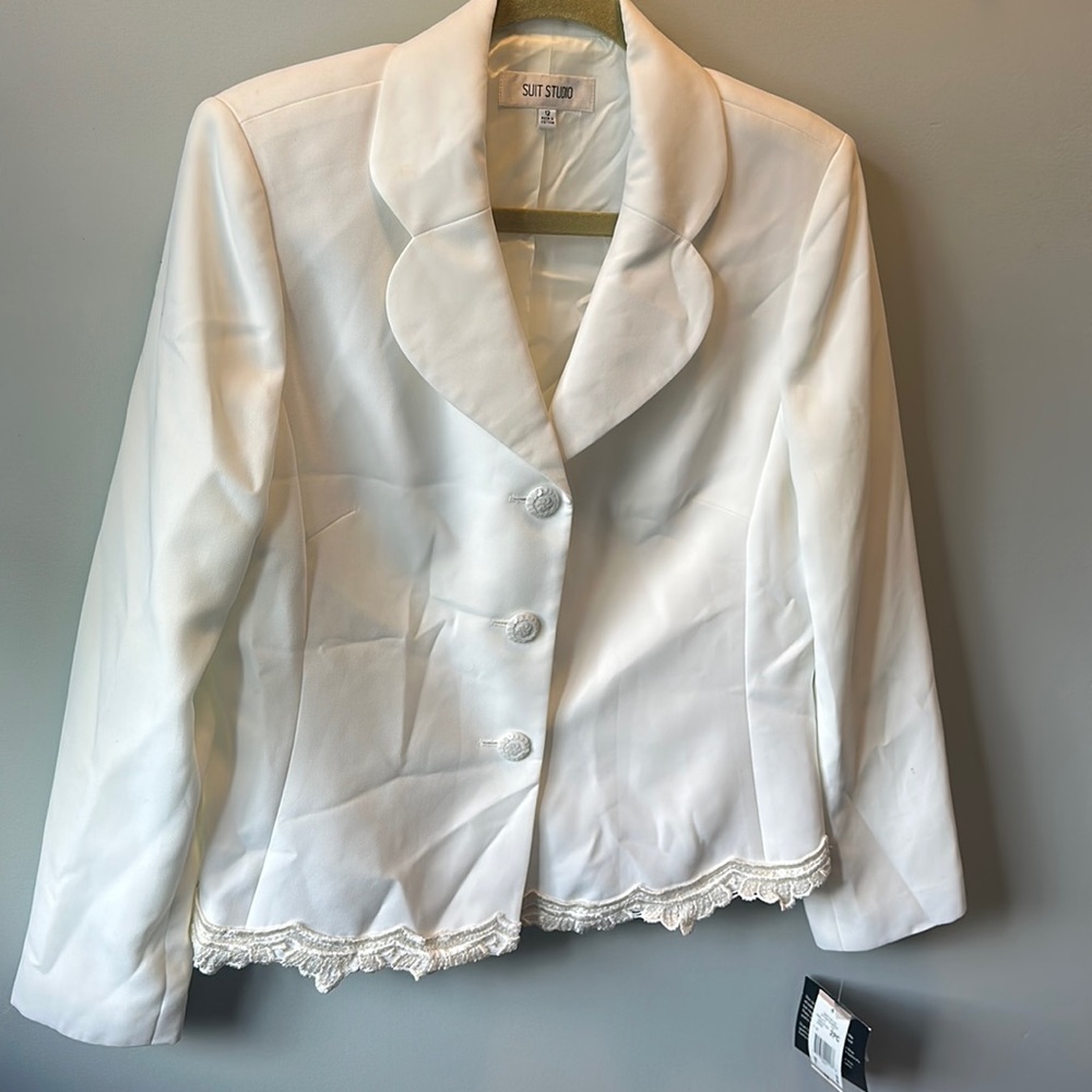 New with tags white suit jacket size 12